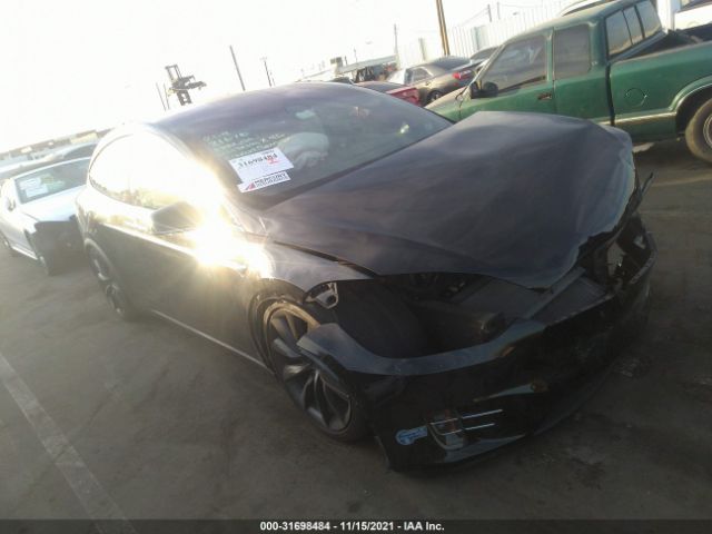Tesla Model x (2021)