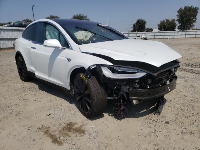 Tesla Model x (2020)