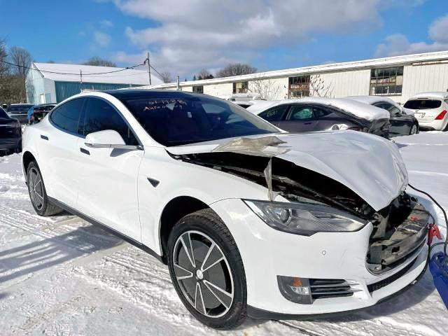 Tesla Model s (2013)