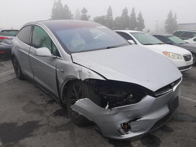 Tesla Model x (2018)