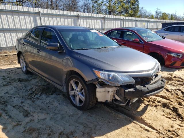 Toyota Camry l (2014)