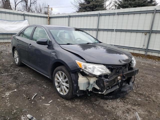 Toyota Camry hybr (2012)