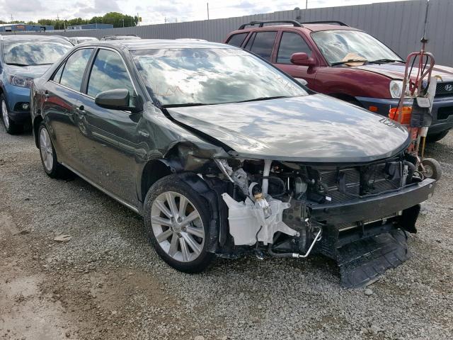 Toyota Camry hybr (2012)
