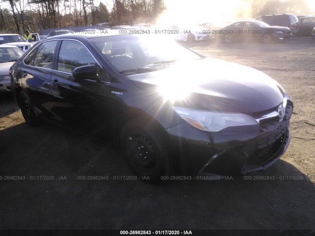 Toyota Camry hybrid (2015)