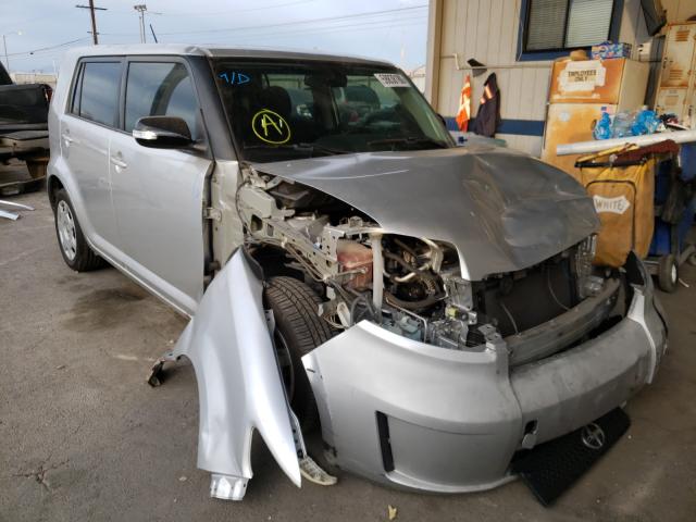 Toyota Scion xb (2010)