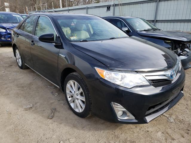 Toyota Camry hybr (2012)