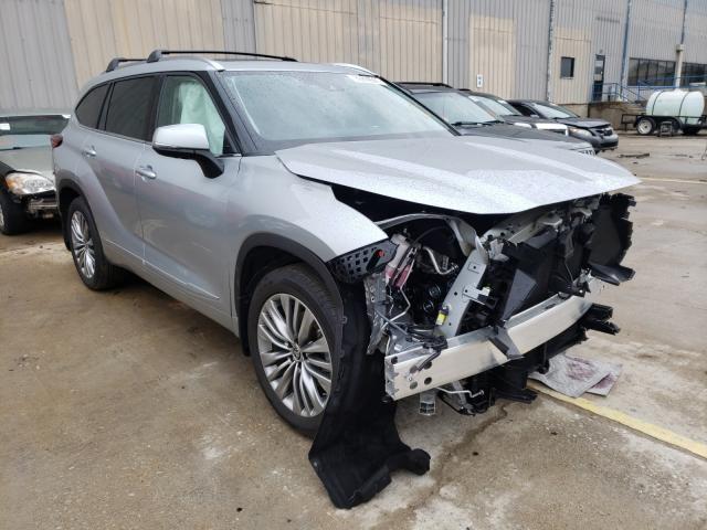 Toyota Highlander (2021)
