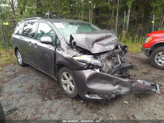 Toyota Sienna (2013)