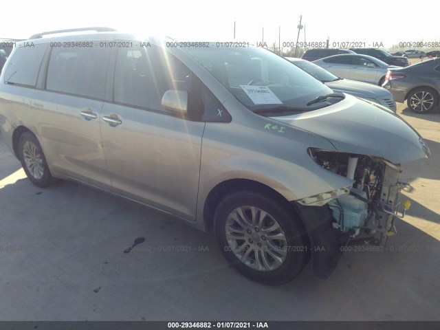 Toyota Sienna (2017)