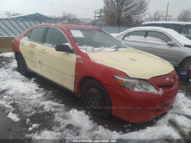 Toyota Camry hybrid (2011)