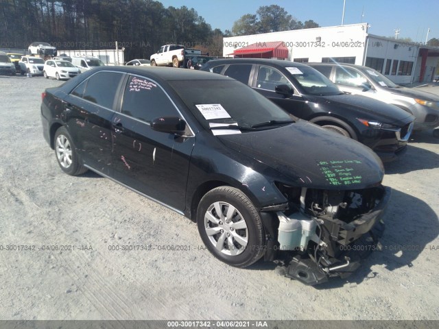Toyota Camry (2012)