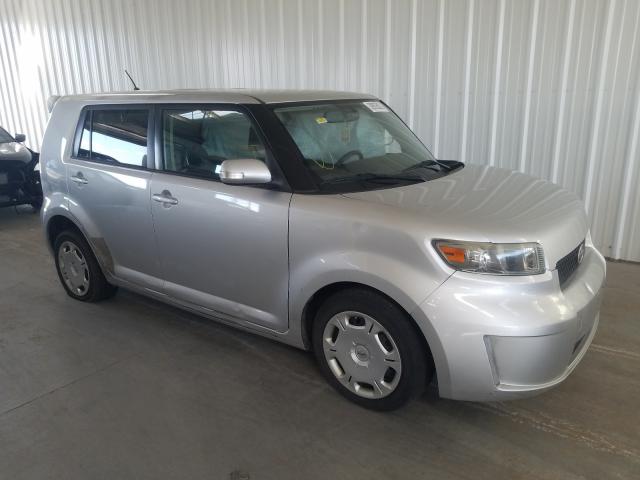 Toyota Scion xb (2010)