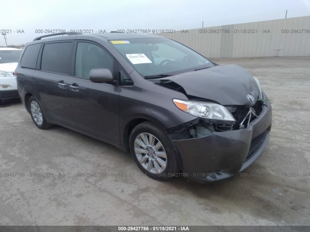 Toyota Sienna (2012)