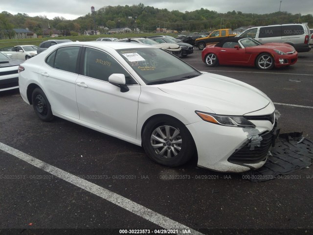 Toyota Camry (2020)