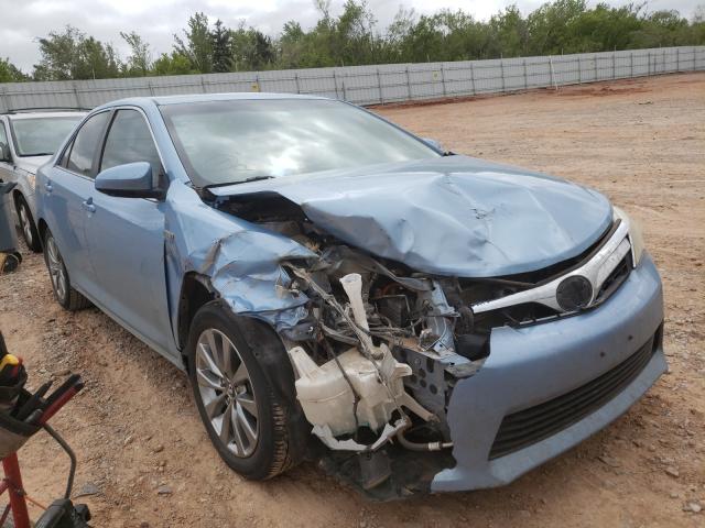 Toyota Camry hybr (2012)