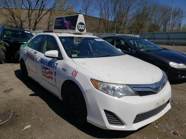 Toyota Camry hybr (2014)