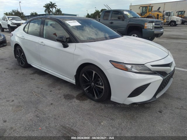 Toyota Camry (2020)