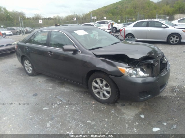 Toyota Camry (2010)