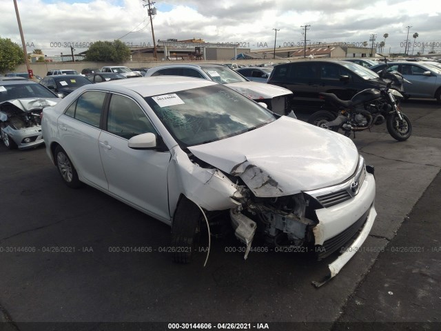 Toyota Camry (2012)