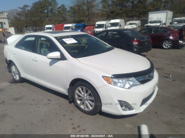 Toyota Camry (2014)