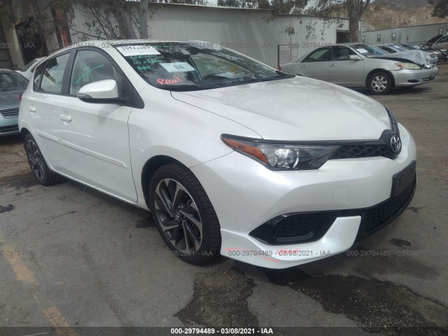 Toyota Corolla im (2017)
