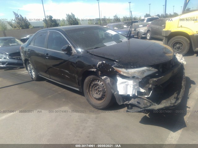 Toyota Camry (2012)