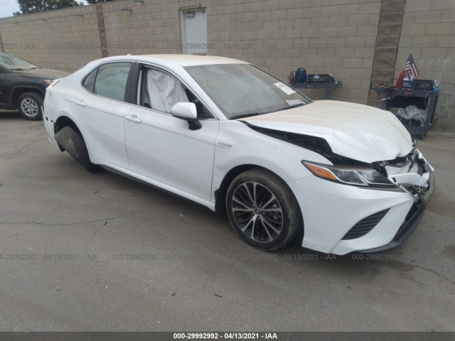 Toyota Camry (2020)