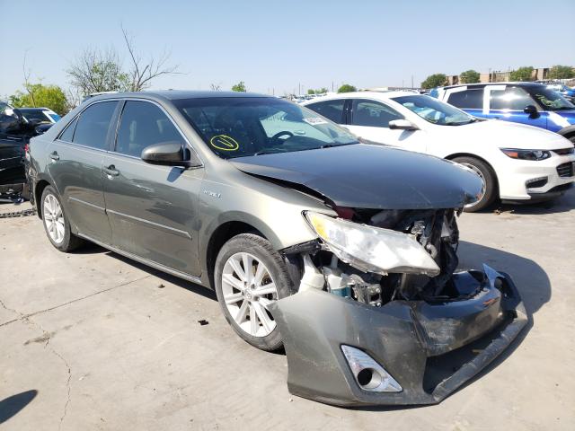 Toyota Camry hybr (2014)