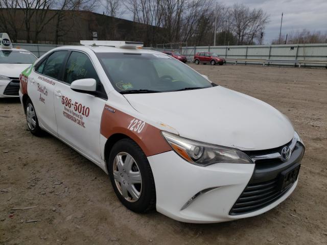 Toyota Camry hybr (2015)