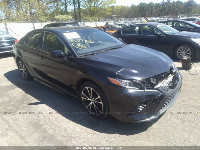 Toyota Camry (2018)