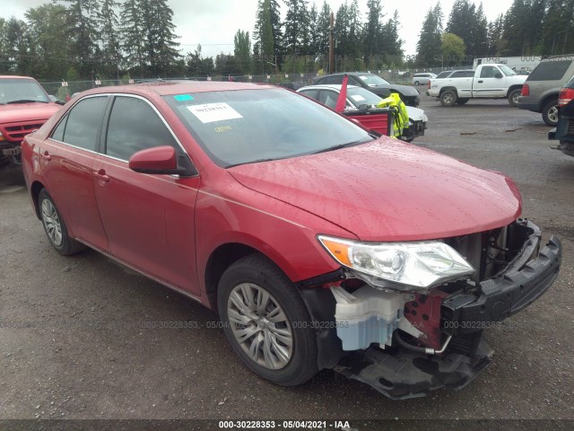 Toyota Camry (2014)