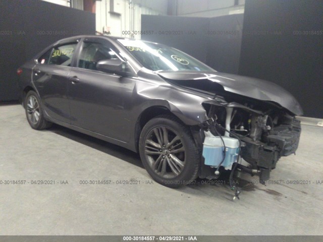 Toyota Camry (2017)