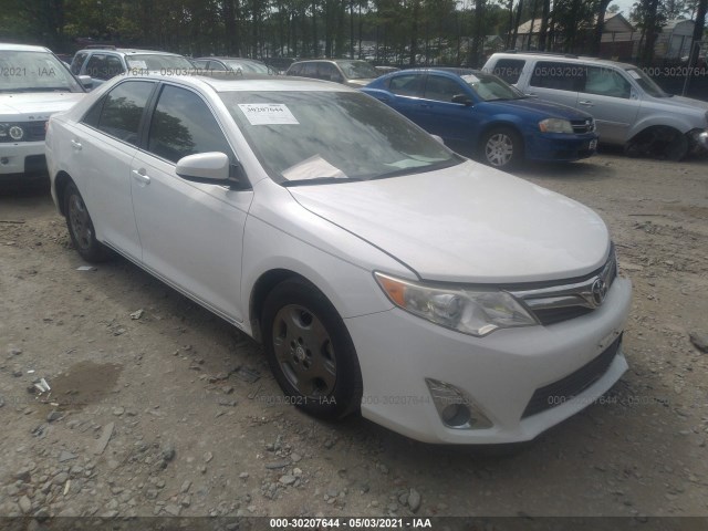 Toyota Camry (2012)