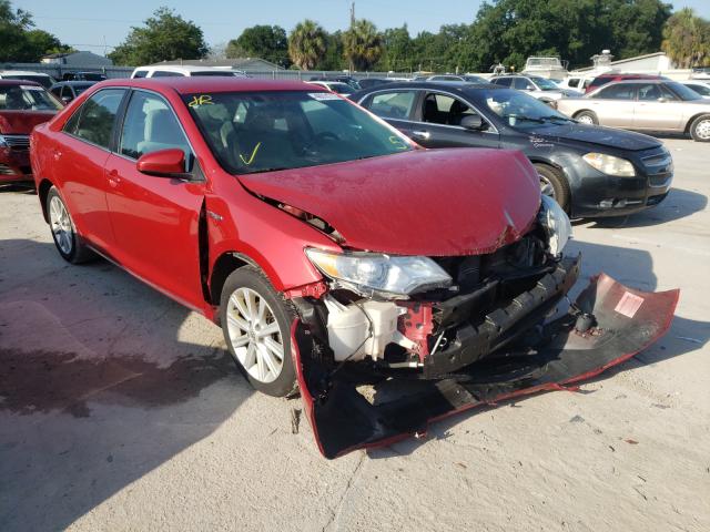 Toyota Camry hybr (2013)