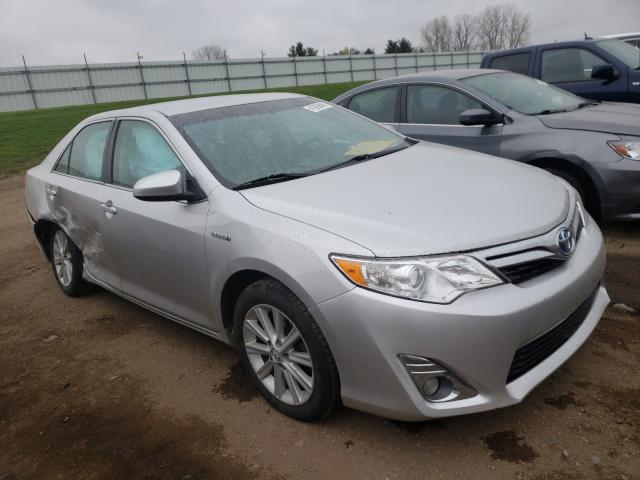 Toyota Camry hybr (2014)