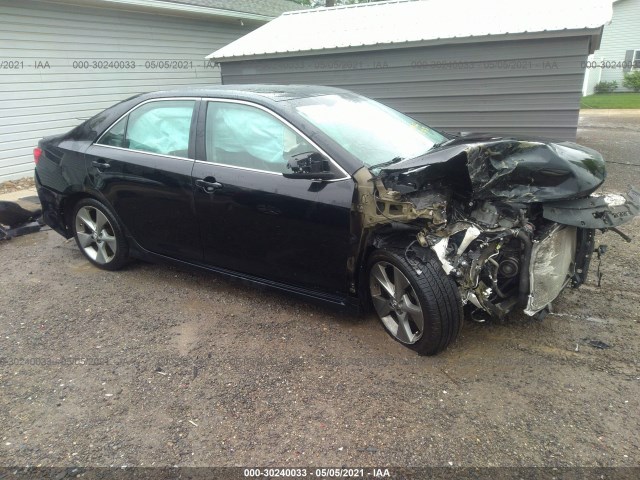 Toyota Camry (2012)
