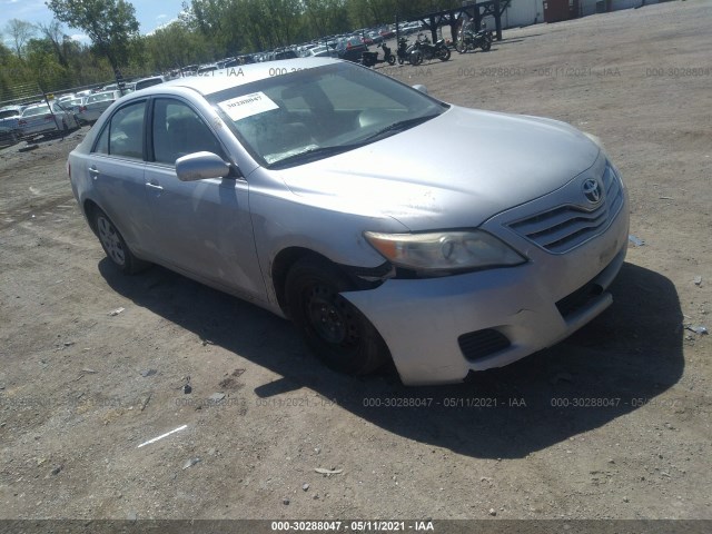 Toyota Camry (2010)