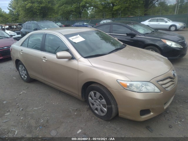 Toyota Camry (2010)