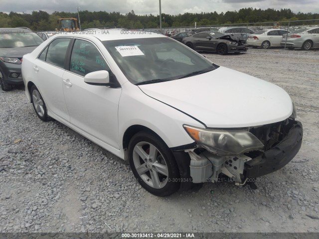 Toyota Camry (2012)