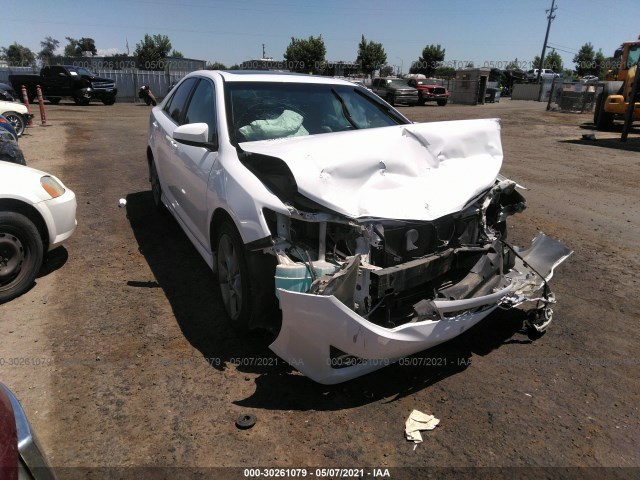 Toyota Camry (2012)