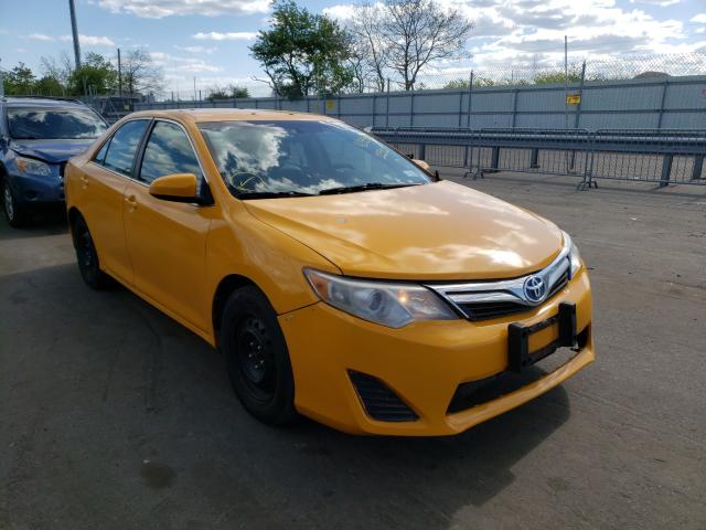 Toyota Camry hybr (2014)