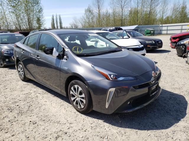 Toyota Prius le (2020)