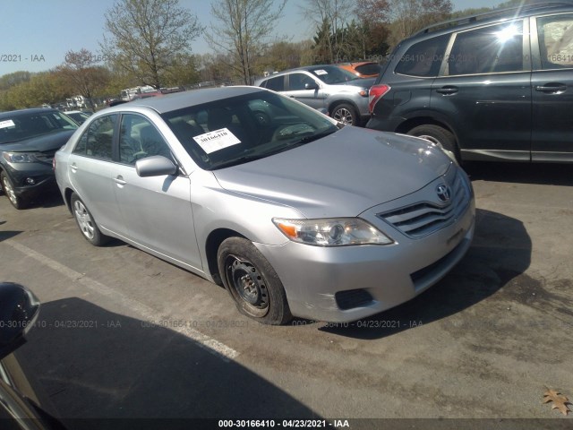 Toyota Camry (2010)