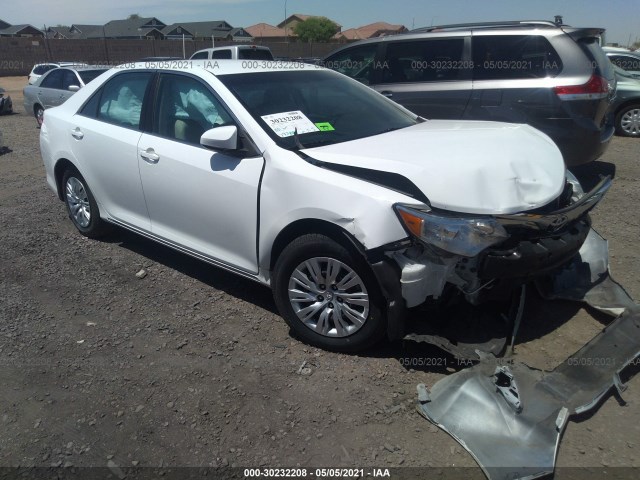 Toyota Camry (2013)