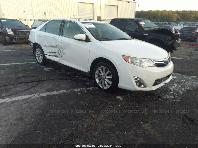 Toyota Camry (2014)
