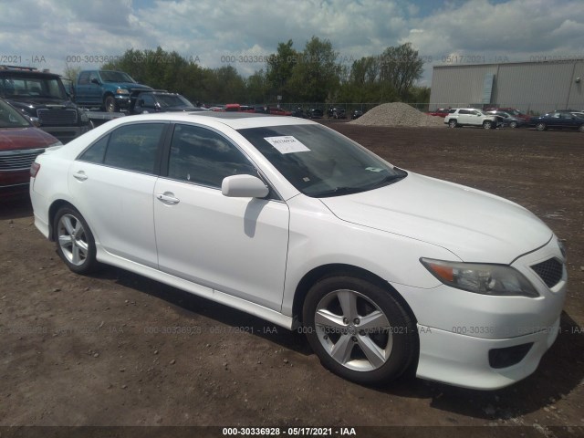 Toyota Camry (2011)