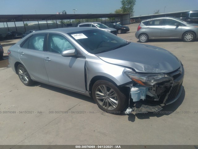 Toyota Camry (2016)