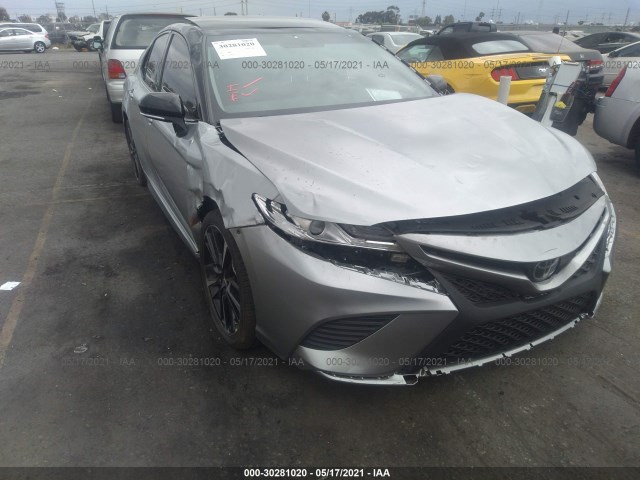 Toyota Camry (2020)