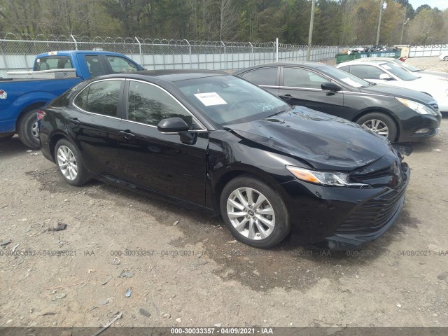 Toyota Camry (2018)