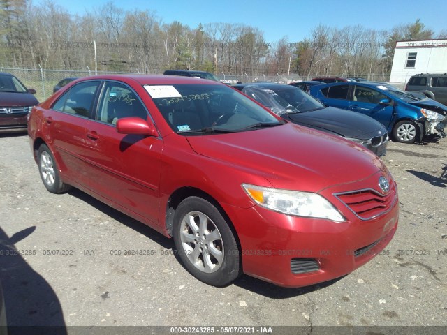 Toyota Camry (2011)
